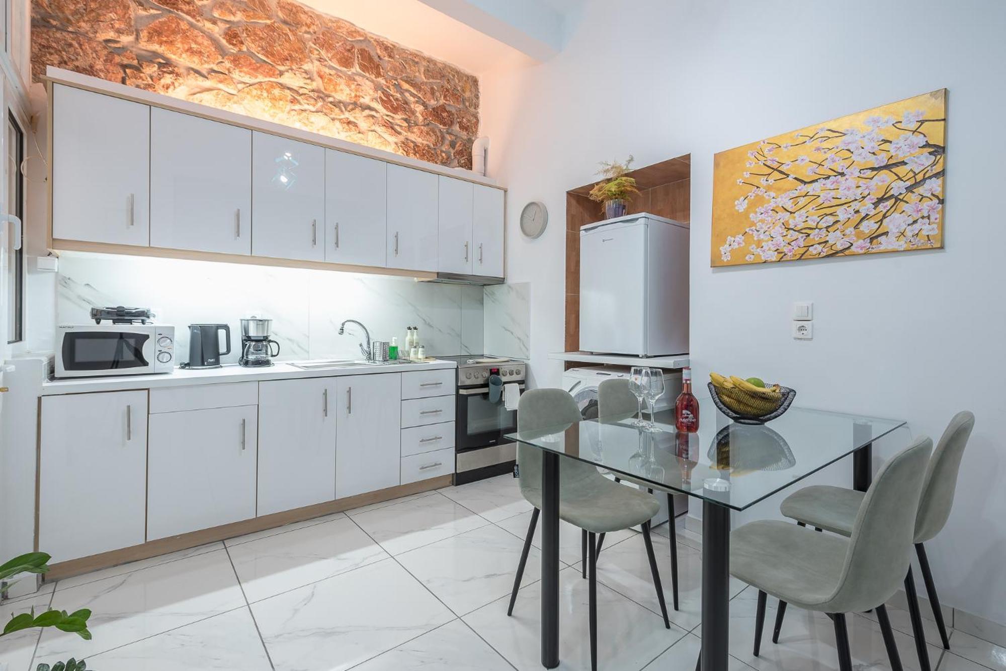 Contemporary 200m From Acropolis 100mbps Netflix Apartment *